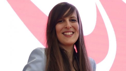 Ana Petrović proglašena za Inženjerku godine u Srbiji Ana Petrović proglašena za Inženjerku godine u Srbiji