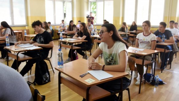 ПРИГОВОРИ ДАНАС И СУТРА: Објављени преелиминарни резултати завршног испита ПРИГОВОРИ ДАНАС И СУТРА: Објављени преелиминарни резултати завршног испита