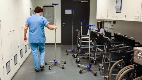 UŽASNO STANJE U NEMAČKIM BOLNICAMA: Hitno zahtevaju dodatnu finansijsku pomoć UŽASNO STANJE U NEMAČKIM BOLNICAMA: Hitno zahtevaju dodatnu finansijsku pomoć