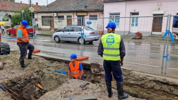 ЦЕВИ СТАРИЈЕ ОД ПОЛА ВЕКА: Реконструкција градске водоводне мреже у Зрењанину