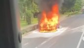 POŽAR NA TOPČIDERU: Zapalio se automobil kod Miloševog konaka, gori kao buktinja (VIDEO) POŽAR NA TOPČIDERU: Zapalio se automobil kod Miloševog konaka, gori kao buktinja (VIDEO)