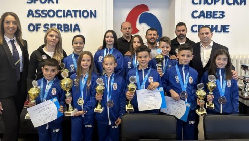 ZA SRBIJU 12 MEDALJA: U Čačku po peti put održano Svetsko prvenstvo u fitnesu za mlađe uzraste ZA SRBIJU 12 MEDALJA: U Čačku po peti put održano Svetsko prvenstvo u fitnesu za mlađe uzraste