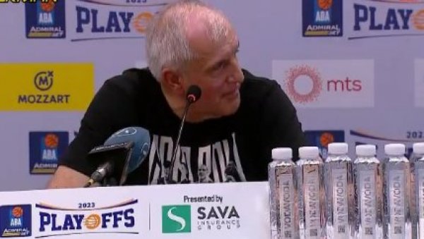 ДОК ЈЕ ЖЕЉКО ОБРАДОВИЋ ДРЖАО КОНФЕРЕНЦИЈУ... Ево шта су урадили играчи Партизана (ВИДЕО) ДОК ЈЕ ЖЕЉКО ОБРАДОВИЋ ДРЖАО КОНФЕРЕНЦИЈУ... Ево шта су урадили играчи Партизана (ВИДЕО)