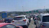 POVRATAK IZ GRČKE NE MORA BITI PAKAO: Evo kako je jedna Vranjanka izbegla gužve na granicama i stigla kući bez stresa