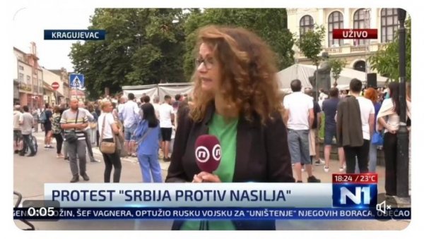 РЕПОРТЕРКА Н1: Мање људи на протесту (ВИДЕО) РЕПОРТЕРКА Н1: Мање људи на протесту (ВИДЕО)