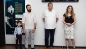 ИЗЛОЖБА О СТАКЛАРСТВУ У СЛОВЕНИЈИ: Нова поставка у параћинском Завичајном музеју (ФОТО) ИЗЛОЖБА О СТАКЛАРСТВУ У СЛОВЕНИЈИ: Нова поставка у параћинском Завичајном музеју (ФОТО)