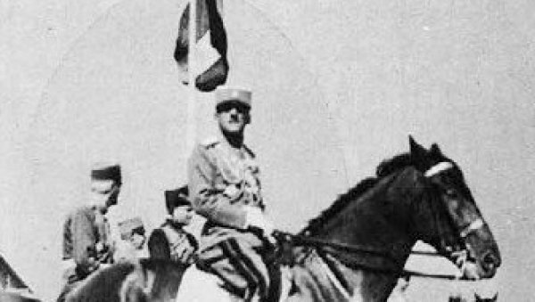 ШПИЈУН КОЈИ ЈЕ ПРОМЕНИО НОЋНИ ЖИВОТ БЕОГРАДА: Тајна мисија совјетског обавештајца у југословенској престоници ШПИЈУН КОЈИ ЈЕ ПРОМЕНИО НОЋНИ ЖИВОТ БЕОГРАДА: Тајна мисија совјетског обавештајца у југословенској престоници