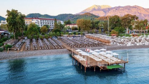 У ЛЕПОМ, ЗЕЛЕНОМ, КЕМЕРУ, НА СВОЈОЈ ПЛАЖИ: Туркиз Делуxе Ресорт 5* је реновиран прошле године и спреман за нове госте У ЛЕПОМ, ЗЕЛЕНОМ, КЕМЕРУ, НА СВОЈОЈ ПЛАЖИ: Туркиз Делуxе Ресорт 5* је реновиран прошле године и спреман за нове госте
