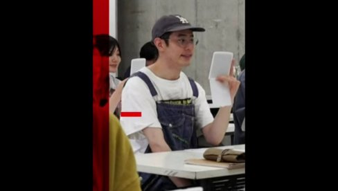 JAPANCI UČE KAKO DA SE SMEJU: Novi kurs zainteresovao generaciju Z JAPANCI UČE KAKO DA SE SMEJU: Novi kurs zainteresovao generaciju Z