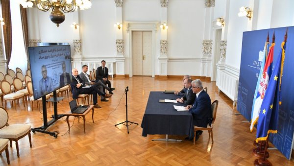 НОВИ САД И ИРАНСКИ ГРАД ШИРАЗ УСПОСТАВЉАЈУ САРАДЊУ: Јачање веза и партнерских односа НОВИ САД И ИРАНСКИ ГРАД ШИРАЗ УСПОСТАВЉАЈУ САРАДЊУ: Јачање веза и партнерских односа