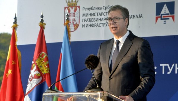 ОНА ЈЕ СПАС, ЗНАЧИ НАМ ЖИВОТ Вучић поручио - Обилазница значи више саобраћаја, биће много више новца у каси ОНА ЈЕ СПАС, ЗНАЧИ НАМ ЖИВОТ Вучић поручио - Обилазница значи више саобраћаја, биће много више новца у каси