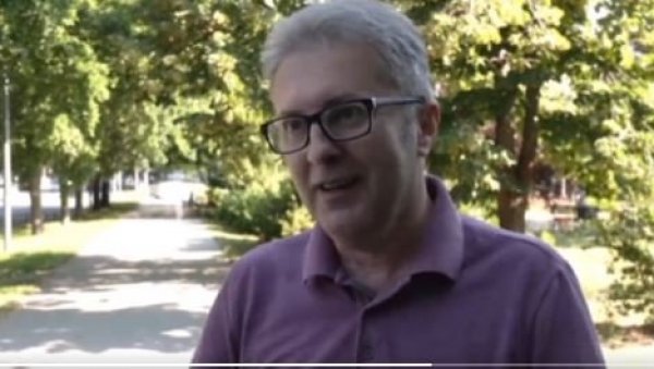 ОПОЗИЦИОНИ АКТИВИСТА ПРИЗНАО: Народ не жели Ђиласа и Јеремића (ВИДЕО) ОПОЗИЦИОНИ АКТИВИСТА ПРИЗНАО: Народ не жели Ђиласа и Јеремића (ВИДЕО)