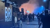 БУРНА НОЋ ПРЕД ФРАНЦУСКОМ: Наредни сати биће одлучујући за Макронову земљу (ВИДЕО) БУРНА НОЋ ПРЕД ФРАНЦУСКОМ: Наредни сати биће одлучујући за Макронову земљу (ВИДЕО)