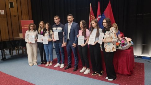 RASADNIK INŽENJERA Mašinski fakultet Univerziteta u Istočnom Sarajevu obeležio 29 godina RASADNIK INŽENJERA Mašinski fakultet Univerziteta u Istočnom Sarajevu obeležio 29 godina