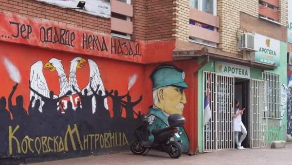 НЕМАМО КУД, ОВО ЈЕ НАША ЗЕМЉА, ТУ СУ ГРОБОВИ Новости са Србима на КиМ после новог удара Приштине - Сви смо мете док бранимо домове НЕМАМО КУД, ОВО ЈЕ НАША ЗЕМЉА, ТУ СУ ГРОБОВИ Новости са Србима на КиМ после новог удара Приштине - Сви смо мете док бранимо домове