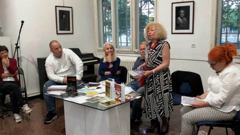 VEČE ZA PAMĆENJE: Susret paraćinskih i niških stvaralaca u Kulturnom centru (FOTO) VEČE ZA PAMĆENJE: Susret paraćinskih i niških stvaralaca u Kulturnom centru (FOTO)