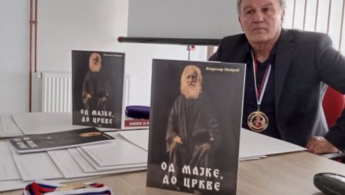 HRANE ZA SVE, NIKO GLADAN! Vidovdanska loza u Topoli HRANE ZA SVE, NIKO GLADAN! Vidovdanska loza u Topoli