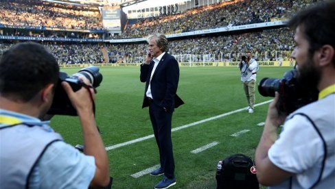 AL NASR PRONAŠAO TRENERA! Kristijano Ronaldo doveo zemljaka