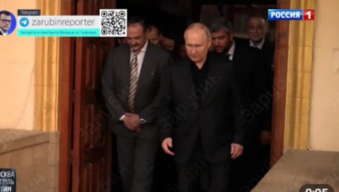 ŠVEĐANIMA TREBA PETAR PRVI: Putin oštro reagovao na spaljivanje Kurana u Stokholmu (VIDEO) ŠVEĐANIMA TREBA PETAR PRVI: Putin oštro reagovao na spaljivanje Kurana u Stokholmu (VIDEO)