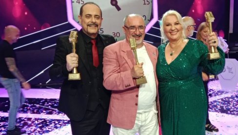 PAVLE VITANOV, SABINA KALTAK I PETAR SPASOJEVIĆ SU POBEDNICI NIKAD NIJE KASNO: Ovo su najemotivniji momenti finalne večeri (FOTO/VIDEO) PAVLE VITANOV, SABINA KALTAK I PETAR SPASOJEVIĆ SU POBEDNICI NIKAD NIJE KASNO: Ovo su najemotivniji momenti finalne večeri (FOTO/VIDEO)