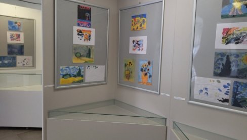 IZLOŽBA DEČIJIH RADOVA: Likovna kolonija u Jagodini IZLOŽBA DEČIJIH RADOVA: Likovna kolonija u Jagodini