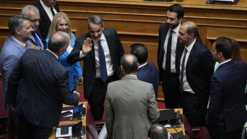NEDELJU DANA NAKON IZBORA: Novi saziv parlamenta Grčke položio zakletvu NEDELJU DANA NAKON IZBORA: Novi saziv parlamenta Grčke položio zakletvu