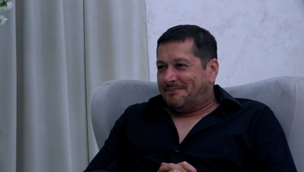 НОВОСТИ ИНТЕРВЈУ: Ацо Пејовић искрено о каријери, летњој турнеји и о познавању вина (ФОТО/ВИДЕО) НОВОСТИ ИНТЕРВЈУ: Ацо Пејовић искрено о каријери, летњој турнеји и о познавању вина (ФОТО/ВИДЕО)
