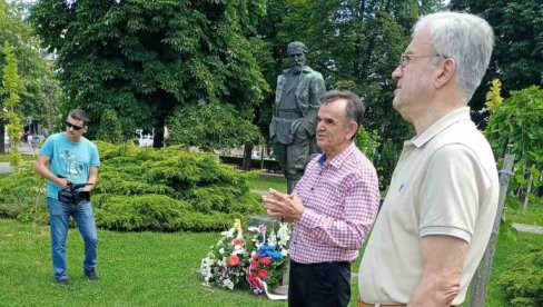 ЗАХВАЛНОСТ ОСЛОБОДИОЦИМА: У Лозници обележен 4. јул и одата почаст старим борцима (ФОТО) ЗАХВАЛНОСТ ОСЛОБОДИОЦИМА: У Лозници обележен 4. јул и одата почаст старим борцима (ФОТО)