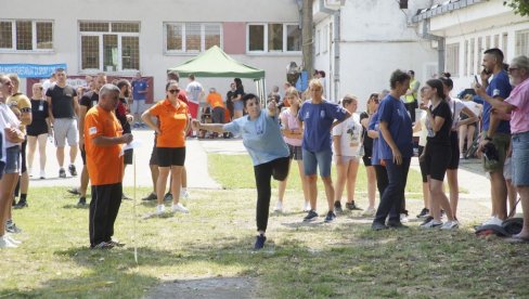 RIO PO BRAZILSKI: Manifestacija u Banatskom Karađorđevu (FOTO)