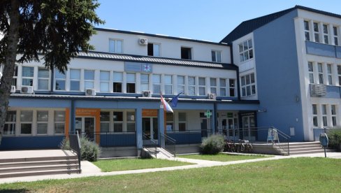 BEZ POZITIVNIH I PREGLEDANIH: U Svilajncu nema registrovanih pacijenata pozitivnih na Kovid 19 BEZ POZITIVNIH I PREGLEDANIH: U Svilajncu nema registrovanih pacijenata pozitivnih na Kovid 19