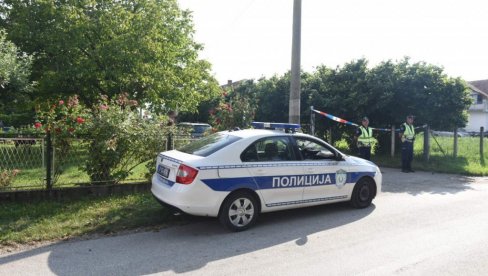 UHAPŠENA I BABA DEČAKA? Najnovije informacije o porodičnoj tragediji kod Mladenovca UHAPŠENA I BABA DEČAKA? Najnovije informacije o porodičnoj tragediji kod Mladenovca