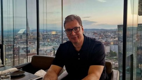 PRVA OBJAVA VUČIĆA NA NOVOJ DRUŠTVENOJ MREŽI: Predsednik postavio sliku iz Beča PRVA OBJAVA VUČIĆA NA NOVOJ DRUŠTVENOJ MREŽI: Predsednik postavio sliku iz Beča