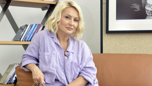 U SVAKOJ FAZI MOG ŽIVOTA, IMALA SAM NEKU OMILJENU PESMU: Goca Tržan u emisiji Sa zvezdama na ti U SVAKOJ FAZI MOG ŽIVOTA, IMALA SAM NEKU OMILJENU PESMU: Goca Tržan u emisiji Sa zvezdama na ti