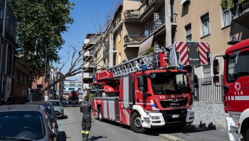 TRAGEDIJA: U požaru stradala majka i troje maloletne dece TRAGEDIJA: U požaru stradala majka i troje maloletne dece