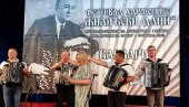 BIO JE MAJSTOR HARMONIKE, A  NIJE ZNAO NOTE: Unuka legendarnog Dragana Matića Žilića za Novosti (FOTO)
