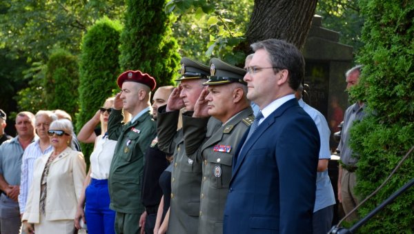 СРПСКИ ХЕРОЈ, О КОМ СЕ ЦЕО ВЕК ЋУТАЛО, ДОБИЈА СПОМЕНИК: Генерал Божидар Божа Јанковић у Балканским ратовима ослободио Косово СРПСКИ ХЕРОЈ, О КОМ СЕ ЦЕО ВЕК ЋУТАЛО, ДОБИЈА СПОМЕНИК: Генерал Божидар Божа Јанковић у Балканским ратовима ослободио Косово