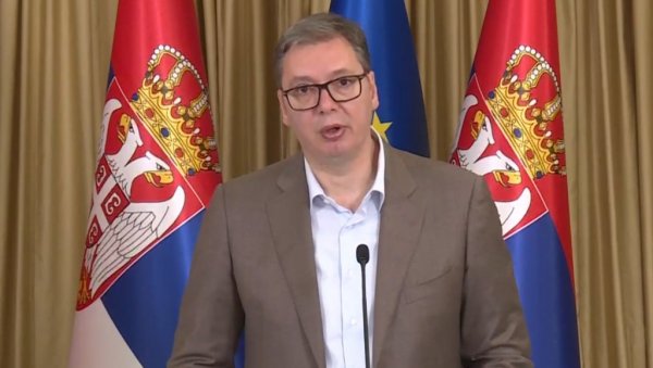 ВЕЧЕРАС ОД 21 ЧАС: Председник Србије Александар Вучић на ТВ Пинк ВЕЧЕРАС ОД 21 ЧАС: Председник Србије Александар Вучић на ТВ Пинк