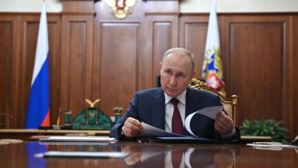 САРАДЊА ЈЕ ДОСТИГЛА НОВИ НИВО: Путин - Африка постаје један од полова мултиполарног света САРАДЊА ЈЕ ДОСТИГЛА НОВИ НИВО: Путин - Африка постаје један од полова мултиполарног света