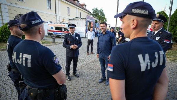 ИСКЉУЧЕНО ИЗ САОБРАЋАЈА 60 ВОЗАЧА ЗБОГ АЛКОХОЛА: Прве вечери  фестивала Егзит на Петроварадинској тврђави