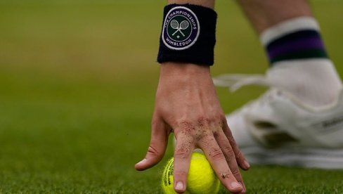 ZA SLADOKUSCE: Evo kada Novak Đoković igra naredni veliki meč na Vimbldonu ZA SLADOKUSCE: Evo kada Novak Đoković igra naredni veliki meč na Vimbldonu