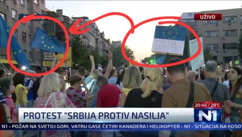 ŠTA POKAZUJE OVA FOTOGRAFIJA SA POLITIČKIH PROTESTA? Apsurd u jednoj slici (FOTO) ŠTA POKAZUJE OVA FOTOGRAFIJA SA POLITIČKIH PROTESTA? Apsurd u jednoj slici (FOTO)