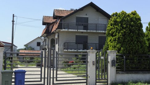 NEKIM PSIMA ČAK I OSMEH MOŽE DA BUDE OKIDAČ ZA UJED: Kinolog otkriva mogući razlog napada malinoe na devojčicu u Sremčici