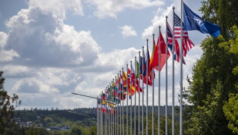 TEŠKO PRIZNANJE ZAPADA NAKON NATO SAMITA: Ozbiljan strateški proboj se nije dogodio TEŠKO PRIZNANJE ZAPADA NAKON NATO SAMITA: Ozbiljan strateški proboj se nije dogodio