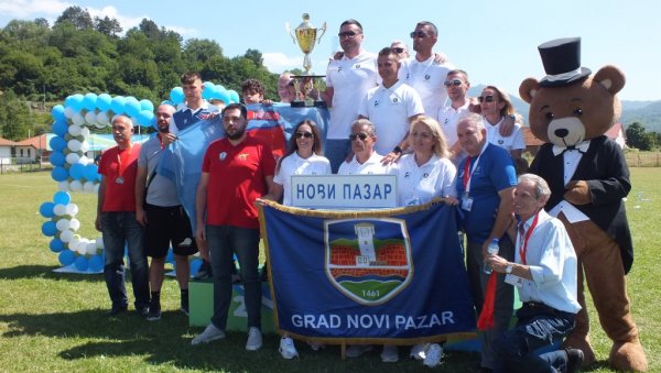 ЕКИПА НОВОГ ПАЗАРА НАЈБОЉА НА МОСИ: У Колашину завршене 58. Међуопштинске омладинске спортске игре (ФОТО) ЕКИПА НОВОГ ПАЗАРА НАЈБОЉА НА МОСИ: У Колашину завршене 58. Међуопштинске омладинске спортске игре (ФОТО)