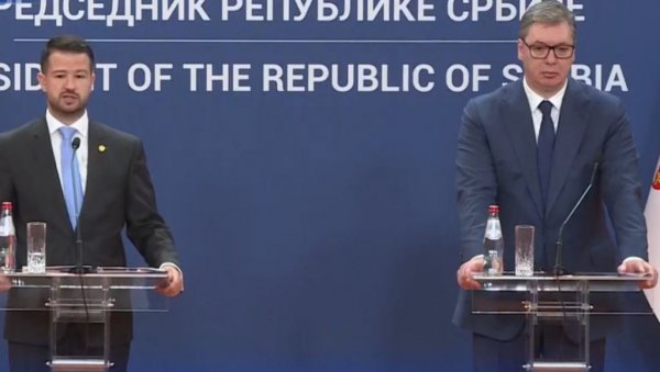 ВУЧИЋ: Трудимо се да односи са Црном Гором буду неупоредиво бољи ВУЧИЋ: Трудимо се да односи са Црном Гором буду неупоредиво бољи