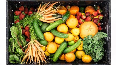 НА ЗАПАДУ ЕВРОПЕ ОВО ПОВРЋЕ СЕ МАСОВНО ГАЈИ, А КОД НАС... Многи у Србији чак ни не воле да га једу!