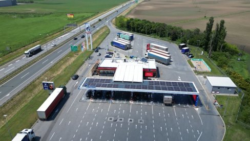 ZNAČAJ DEKARBONIZACIJE: Prelazak na čistije izvore energije ili usvajanje energetski efikasnije prakse ZNAČAJ DEKARBONIZACIJE: Prelazak na čistije izvore energije ili usvajanje energetski efikasnije prakse