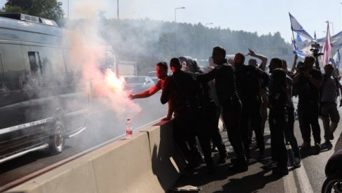 POČELI PROTESTI U IZRAELU: Blokirani putevi širom zemlje POČELI PROTESTI U IZRAELU: Blokirani putevi širom zemlje