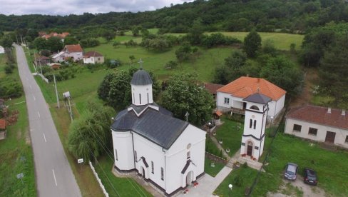 TAKMIČE SE I U SPREMANJU GULAŠA: „Dani Vladimira Vlade Vukičevića“ u nedelju kod Rekovca TAKMIČE SE I U SPREMANJU GULAŠA: „Dani Vladimira Vlade Vukičevića“ u nedelju kod Rekovca