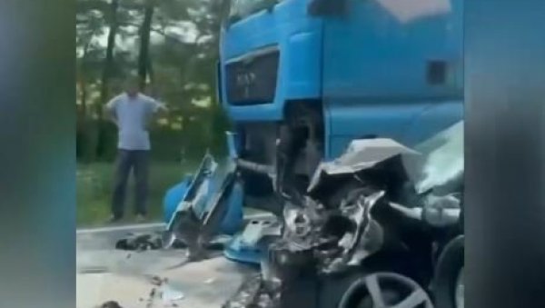 НИЈЕ МУ БИЛО СПАСА...Младић настрадао на Ибарској, тек напунио 18 година